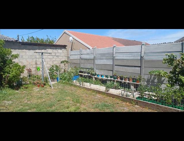 3 BEDROOM HOUSE FOR SALE IN LOTUS RIVER